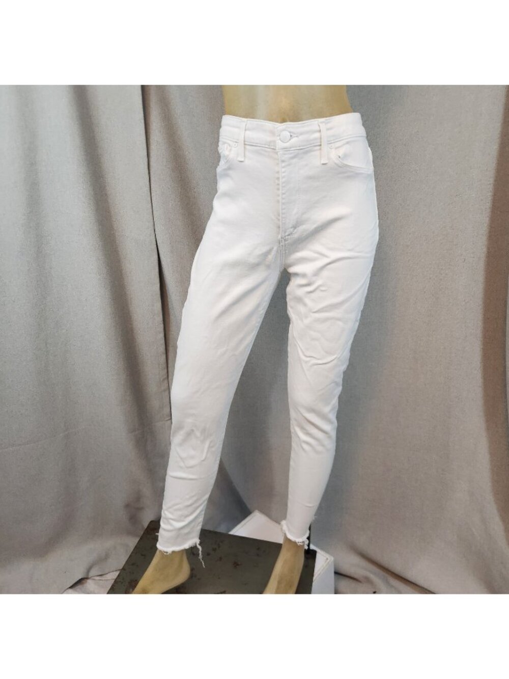 Joes Jeans JJ White Skinny Mid Rise Denim Blue Jeans Size 4 SMALL 30 W x 27 I